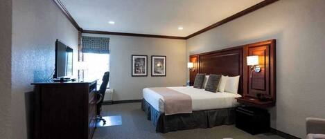 1 bedroom, desk, iron/ironing board, free WiFi