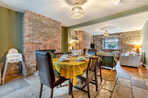 Dining - 3 Bed in Swanage (oc-n29755) (Swanage)