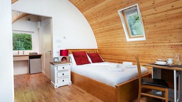 1 habitación, cuna de viaje, wifi gratis y ropa de cama