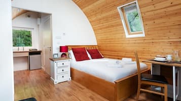 1 bedroom, travel crib, WiFi (free), bed sheets