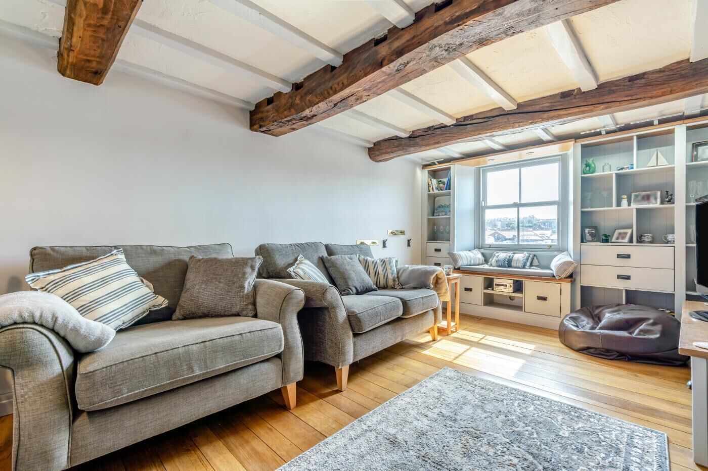 2 Bed In Whitby (Oc-w29863) - Whitby
