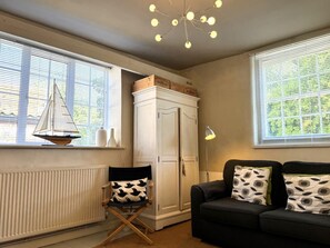 Fireplace - 1 Bed in Wiveton (oc-c29917) (Wiveton)