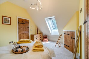 Free WiFi, bed sheets - 2 Bed in Melbourne (oc-t29849) (King's Newton)