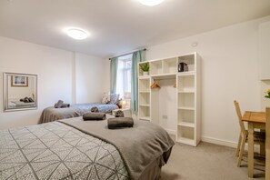 Free WiFi, bed sheets - 2 Bed in Bridlington (oc-o29896) (Bridlington)