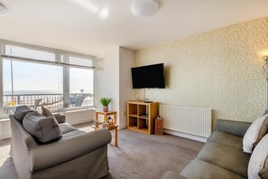 Living area - 2 Bed in Bridlington (oc-o29896) (Bridlington)