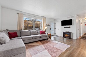 TV connectée, cheminée