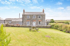 Exterior - 2 Bed in Minster (oc-h29851) (Boscastle)