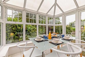 Dining - 3 Bed in Docking (oc-g29874) (Docking)