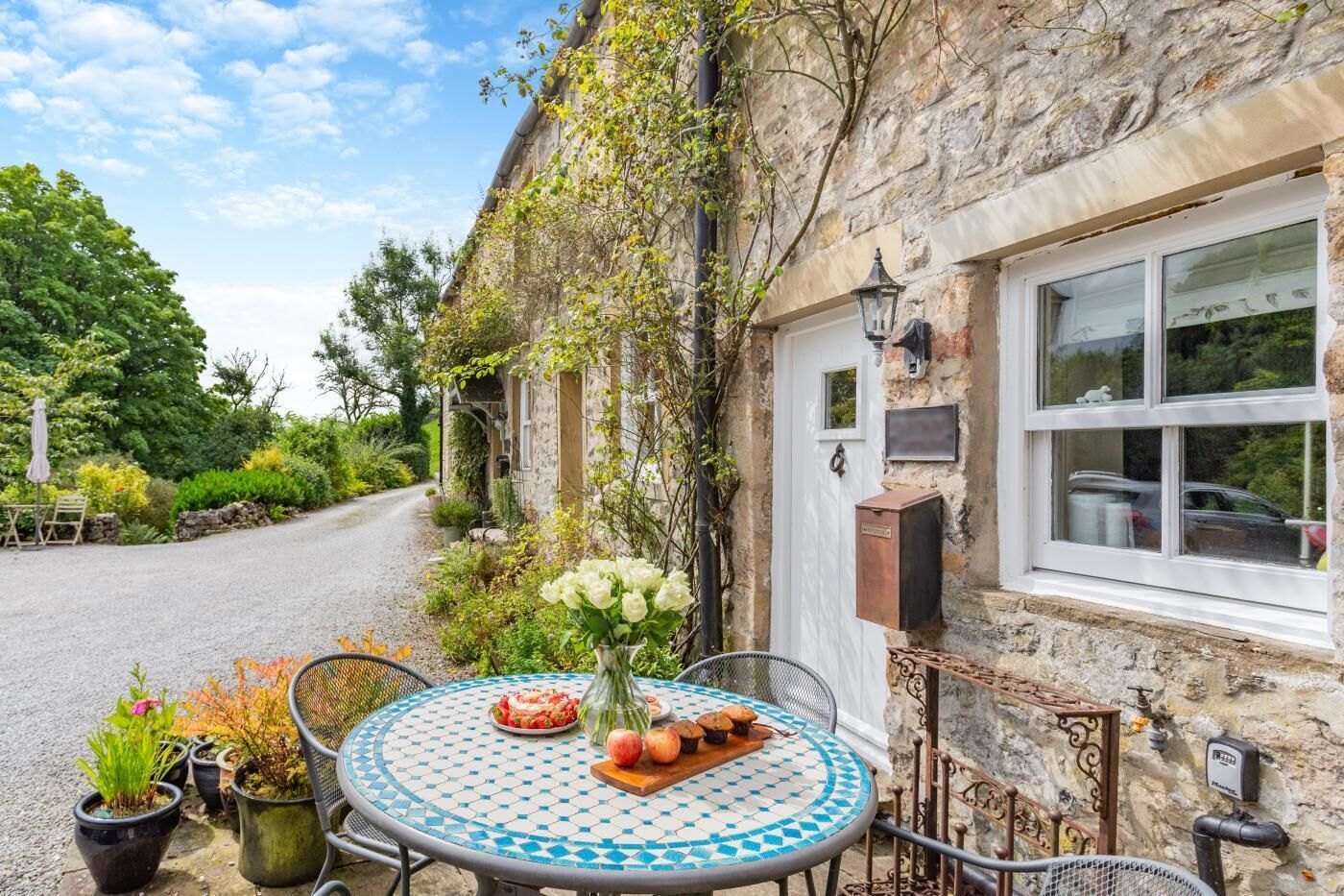 屋外ダイニングエリア