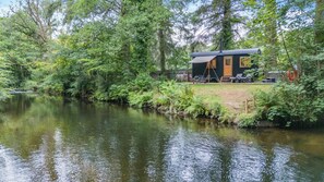 Exterior - 1 Bed in Two Waters Foot (oc-w29855) (Broadoak)