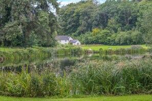 Property grounds - 3 Bed in Two Waters Foot (oc-p29856) (Broadoak)