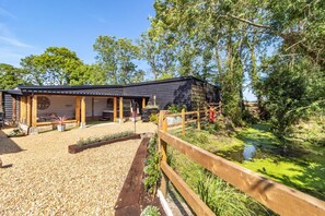 Exterior - 2 Bed in All Saints South Elmham (oc-j29830) (All Saints South Elmham)
