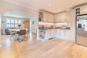 Interior - 4 Bed in St. Florence (oc-d29928) (Saint Florence)