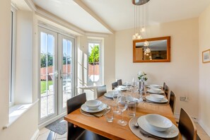 Dining - 4 Bed in Beadnell (oc-s29958) (Beadnell)