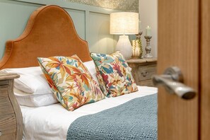 Free WiFi, bed sheets - 1 Bed in Wycliffe (oc-t29946) (Wycliffe)