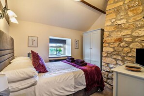 Bügeleisen/Bügelbrett, kostenloses WLAN, Bettwäsche