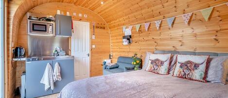 Wi-fi (inkludert) og sengetøy