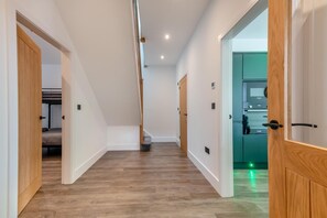 Interior - 4 Bed in Berwick-upon-Tweed (oc-h29940) (Cheswick Buildings)