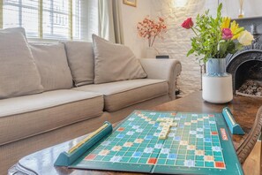 Games room - 4 Bed in Swanage (oc-m29981) (Swanage)