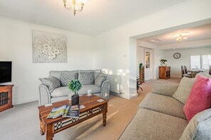 TV - 3 Bed in Longtown (oc-h30069) (Longtown)