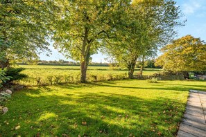 Property grounds - 3 Bed in Longtown (oc-h30069) (Longtown)