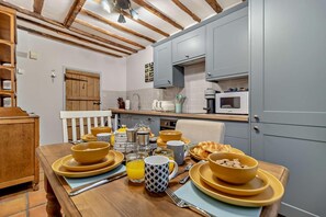 Dining - 2 Bed in Lavenham (oc-t30056) (Lavenham)