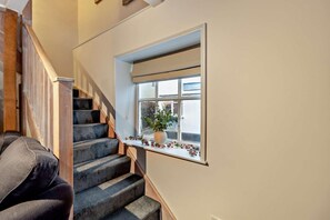 Interior - 2 Bed in Lavenham (oc-t30056) (Lavenham)