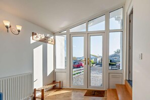 Interior - 3 Bed in Saundersfoot (oc-b30014) (Saundersfoot)
