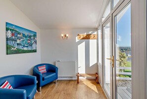 Interior - 3 Bed in Saundersfoot (oc-b30014) (Saundersfoot)