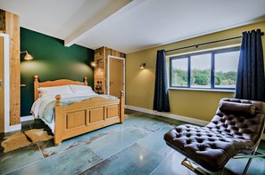 Free WiFi, bed sheets - 1 Bed in Ashton-under-Hill (oc-o30070) (Sedgeberrow)