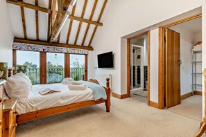 مكواة/لوح كي وواي فاي مجانًا وملاءات أسرّة