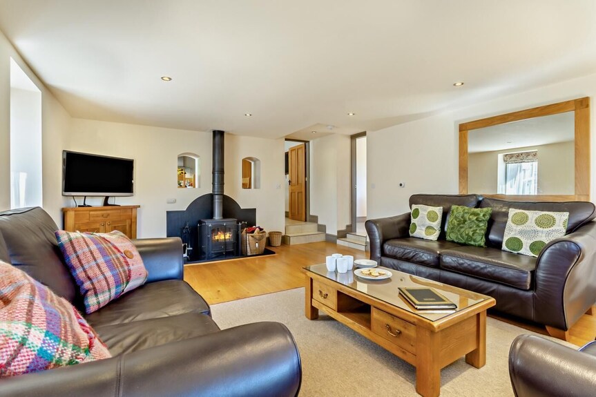 4 Bed In Ellastone (Oc-11744sf) - Staffordshire
