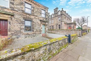 Exterior - 2 Bed in Spittal (oc-b30119) (Spittal)