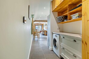 Interior - 1 Bed in Saltfleetby (oc-b30073) (Saltfleetby)