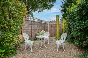 Property grounds - 2 Bed in Buxton (oc-b30030) (Buxton)