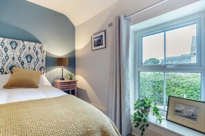 Fer et planche à repasser, Wi-Fi gratuit, draps fournis