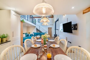 Dining - 3 Bed in Skipsea (oc-t30103) (Skipsea)