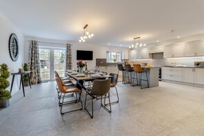 Dining - 4 Bed in Capel Bangor (oc-m30145) (Capel Bangor)