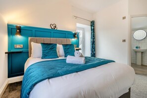 Iron/ironing board, free WiFi, bed sheets - 2 Bed in Capel Bangor (oc-m30146) (Capel Bangor)