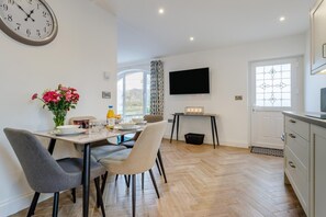 Dining - 2 Bed in Capel Bangor (oc-m30146) (Capel Bangor)