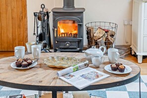 Interior - 2 Bed in Cwmdu (oc-l30162) (Cwmdu)