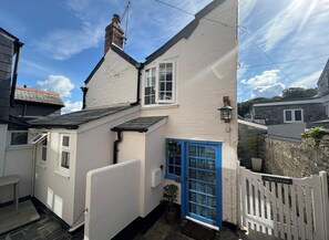 Exterior - 1 Bed in Padstow (oc-s30202) (Padstow)