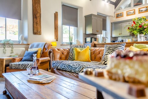 3 Bed in Richmond (oc-t30197)