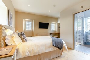 8 Schlafzimmer, kostenloses WLAN, Bettwäsche