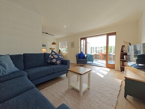 TV - 2 Bed in Norton (oc-l30264) (Freshwater)