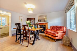 Dining - 2 Bed in Nacton (oc-c30257) (Nacton)