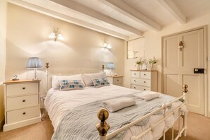 3 bedrooms, free WiFi, bed sheets - 3 Bed in Whitby (oc-p30284) (Whitby)