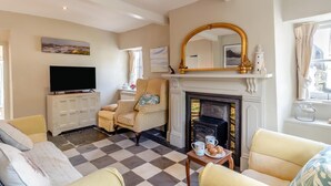 Unclassified image, 2 of 28, button - 3 Bed in Thurlestone (oc-h30263) (Thurlestone Sands)