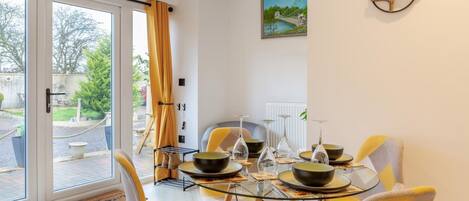 تناول الطعام