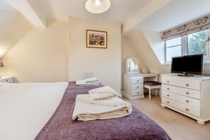 2 chambres, accès au Wi-Fi (inclus), literie fournie